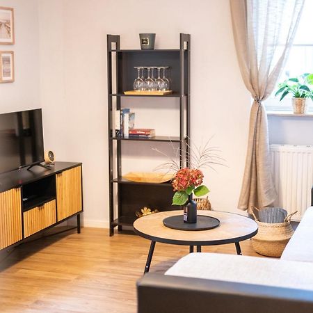 Toni Charming Apartment Im Idyllischem Villenviertel Mit Netflix Dresden Exterior photo