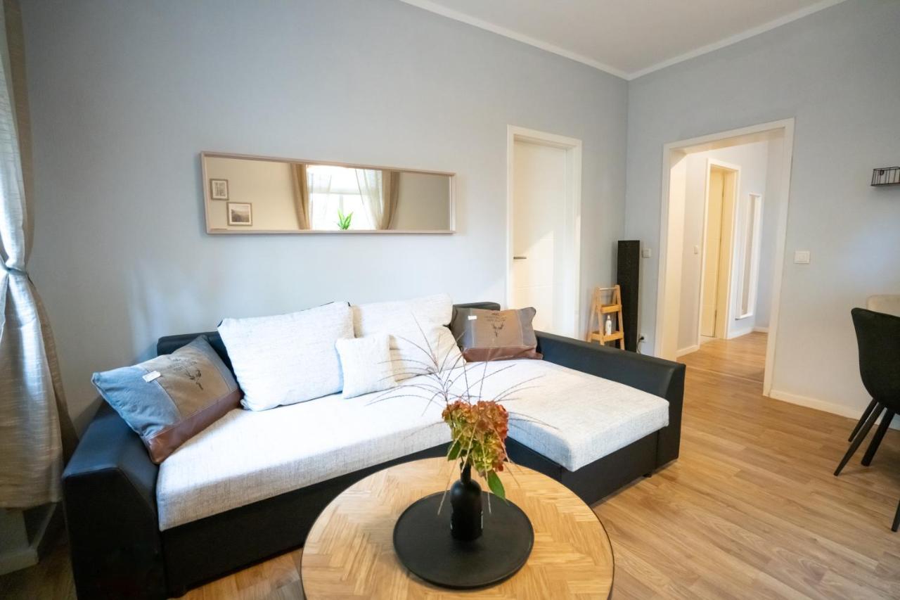 Toni Charming Apartment Im Idyllischem Villenviertel Mit Netflix Dresden Exterior photo