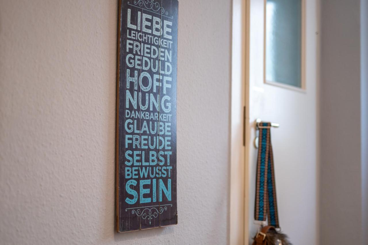 Toni Charming Apartment Im Idyllischem Villenviertel Mit Netflix Dresden Exterior photo